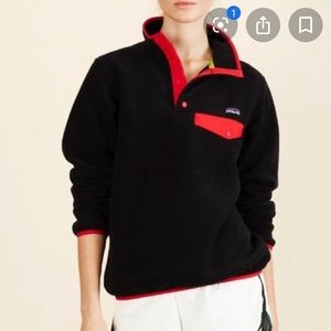 Patagonia women’s M pullover